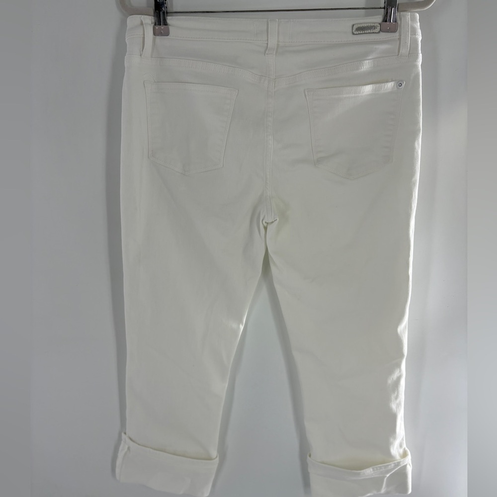 LILA RYAN White Cuffed Ankle Jeans - Picture 4 of 9